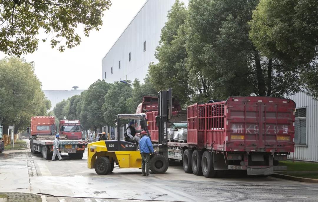 金泰雙輪銑走出國門，助力“一帶一路”沿線國家老撾Xe-pian Xe-namnoy電站防滲墻項(xiàng)目